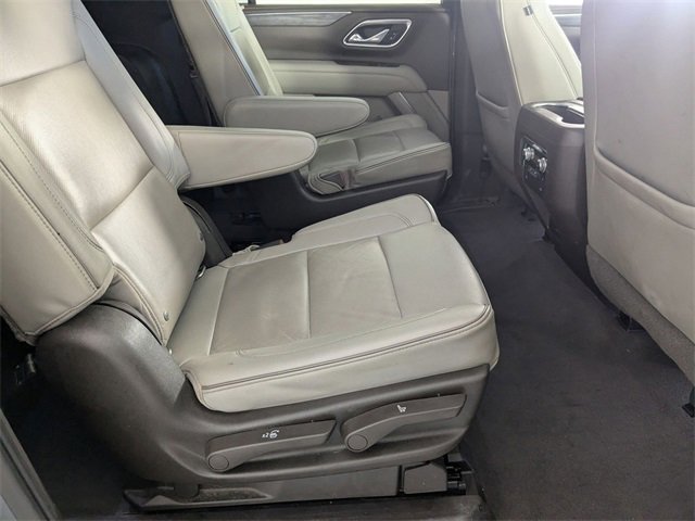 Used 2021 GMC Yukon XL SLT w/ SLT Luxury Plus Package image 32