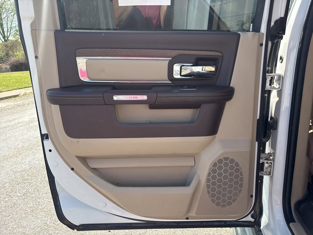 Used 2018 RAM 2500 Laramie image 19