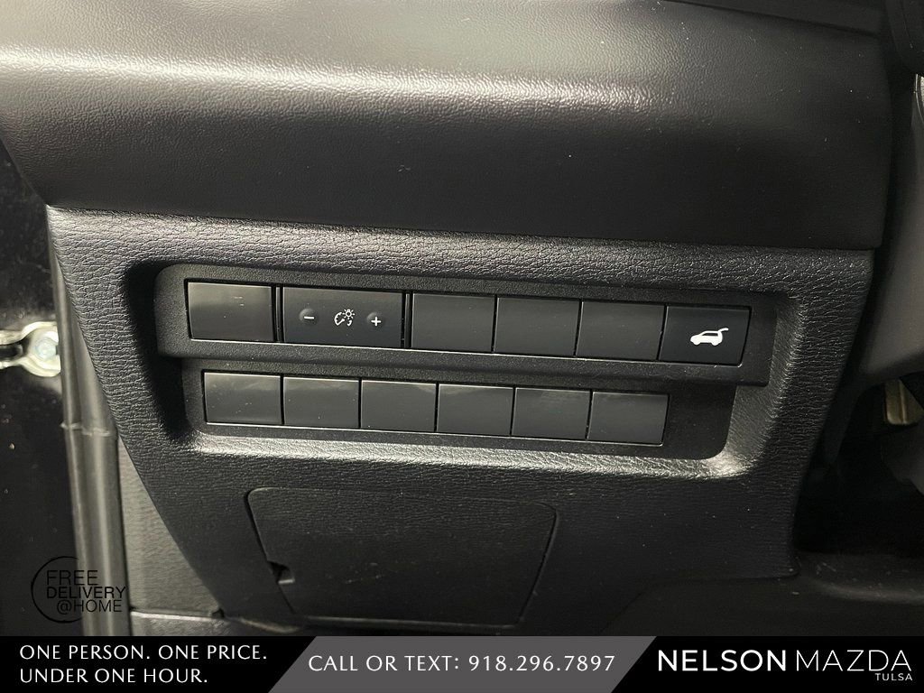 Used 2022 Mitsubishi Outlander SE image 29