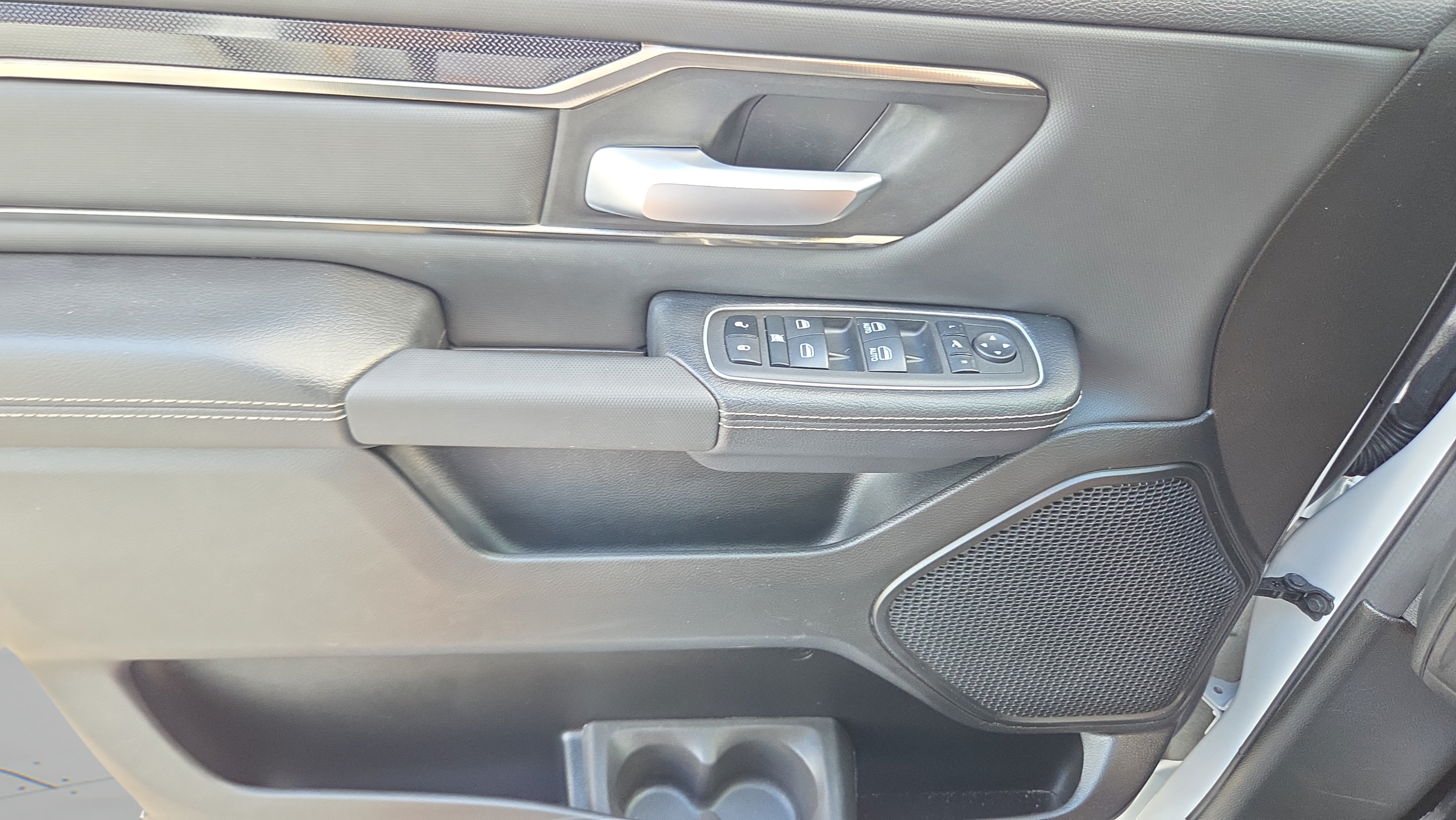 Used 2022 RAM 1500 Rebel w/ Rebel Level 1 Equipment Group AWD/4WD image 34