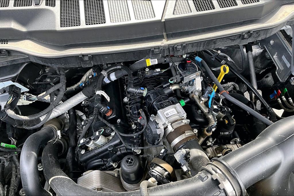 Used 2023 Ford F150 XLT w/ XTR Package image 32