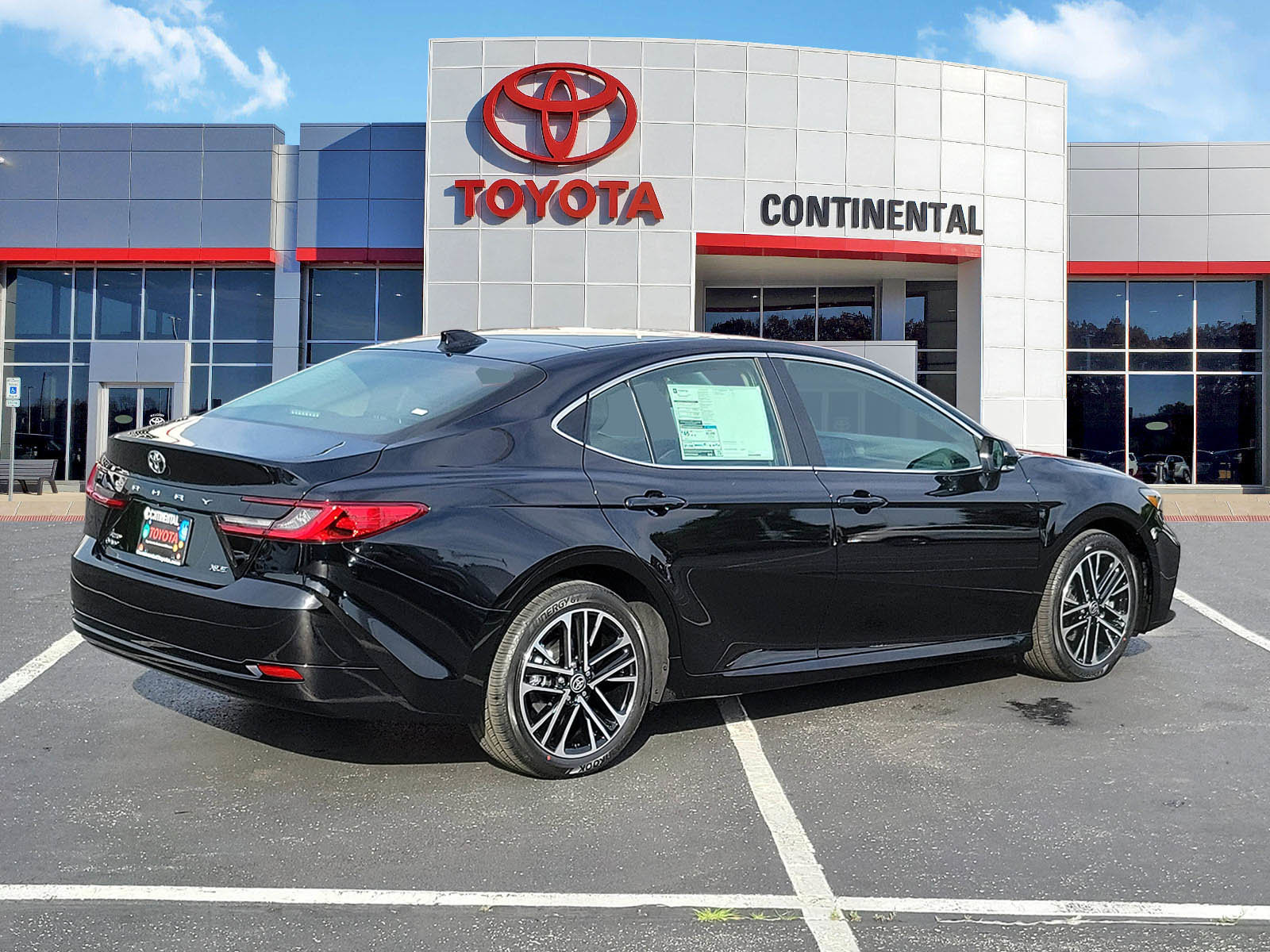 New 2026 Toyota Camry XLE AWD/4WD image 5