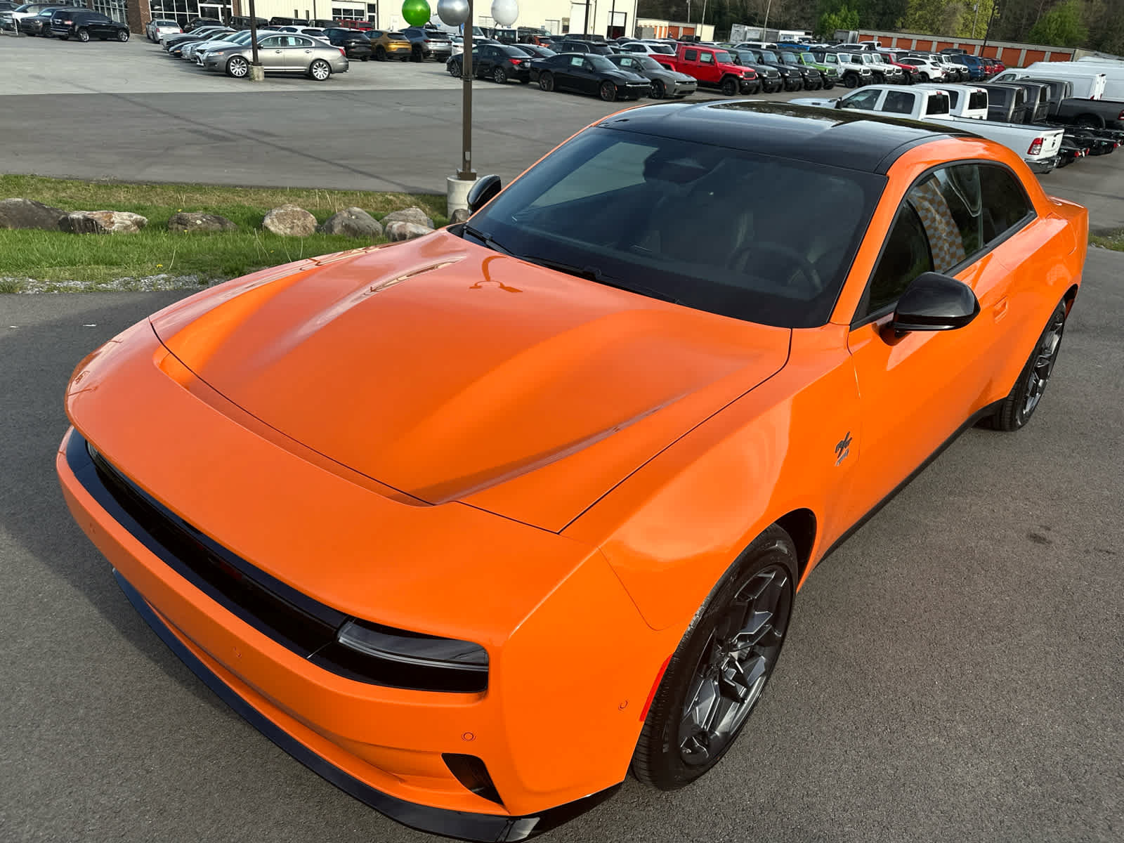 New 2025 Dodge Charger Daytona R/T w/ Quick Order Package 25M R/T AWD/4WD image 1