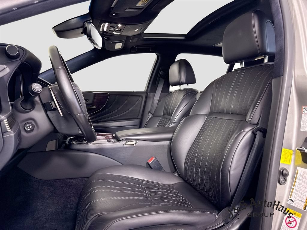 Used 2019 Lexus LS 500h w/ Interior Upgrade Package RWD image 11