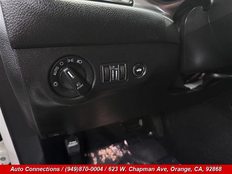 Used 2021 Dodge Challenger SXT w/ Blacktop Package RWD image 18