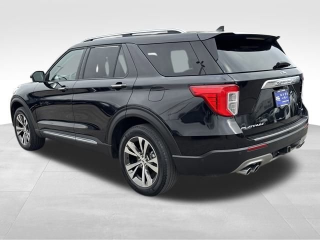 Used 2020 Ford Explorer Platinum w/ Premium Technology Package image 3