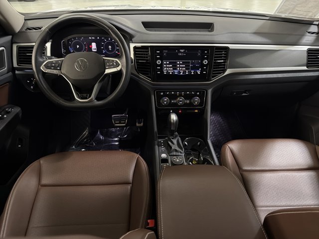 Certified 2023 Volkswagen Atlas SEL R-Line AWD/4WD image 26
