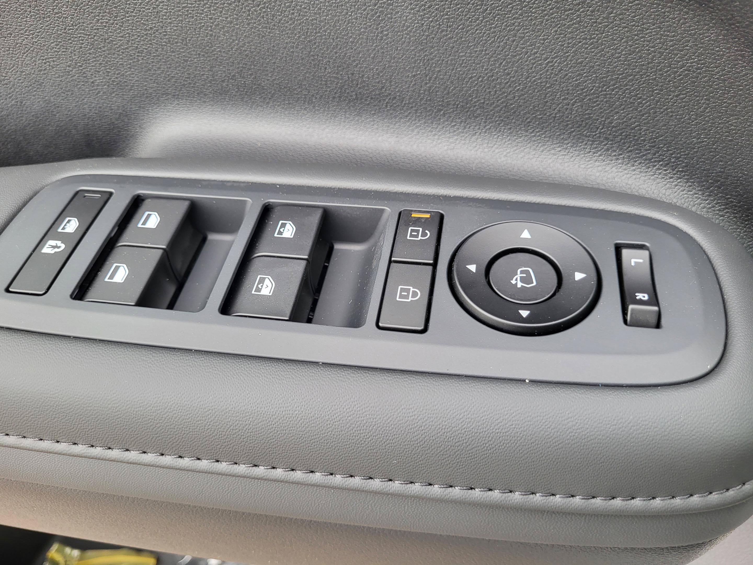 New 2026 Hyundai Santa Fe Limited AWD/4WD image 18