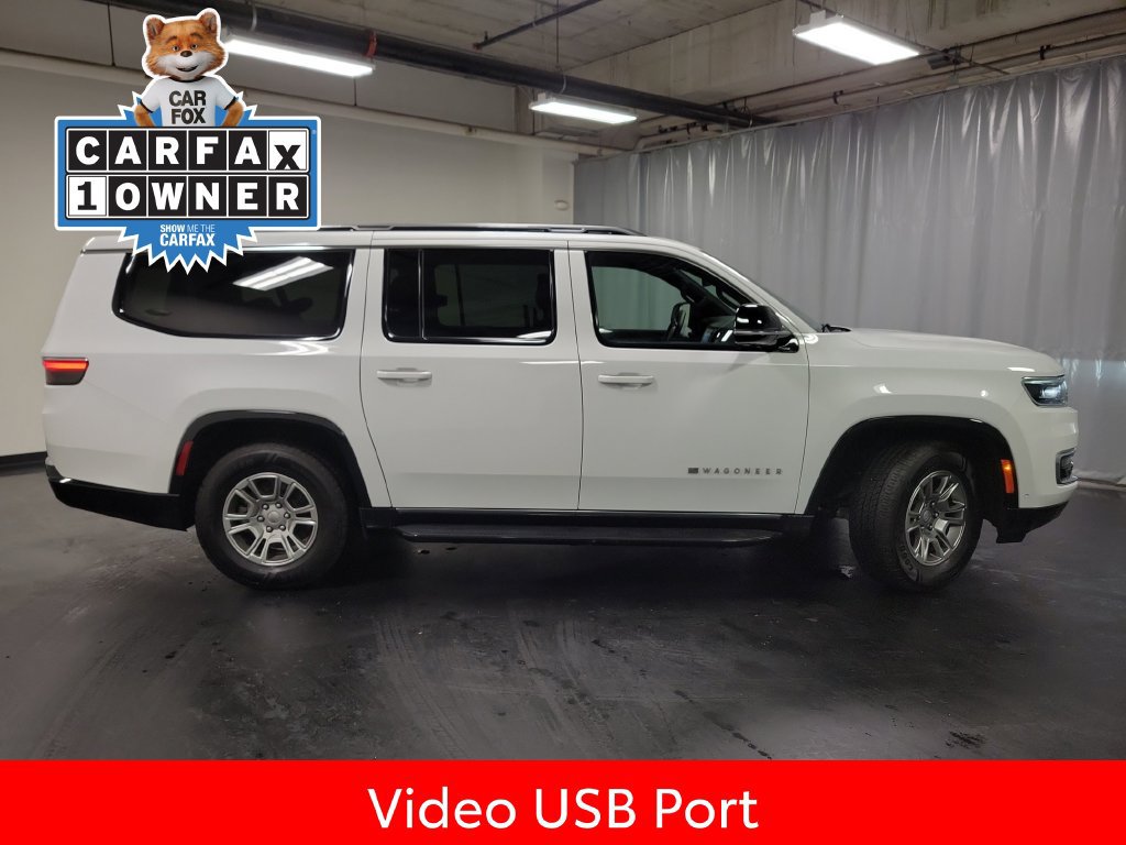 Used 2023 Jeep Wagoneer L 4WD w/ Rear Seat Video Group 1 image 9