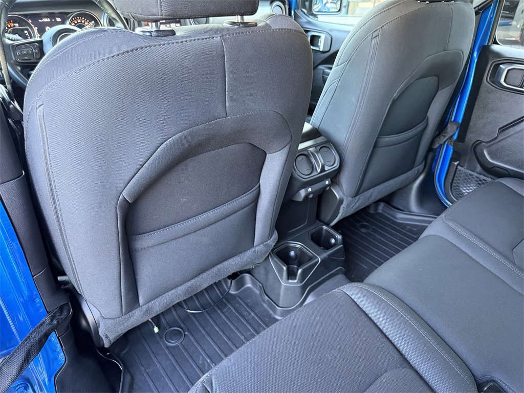 Used 2021 Jeep Gladiator Sport image 32