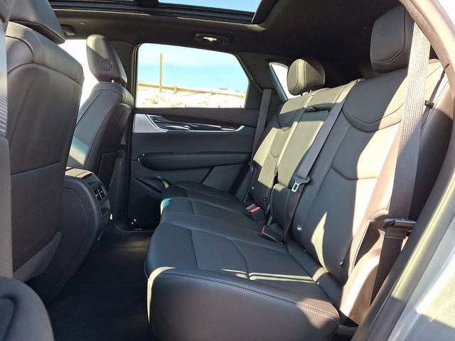 Used 2024 Cadillac XT5 Premium Luxury w/ LPO, Floor Liner Package image 8