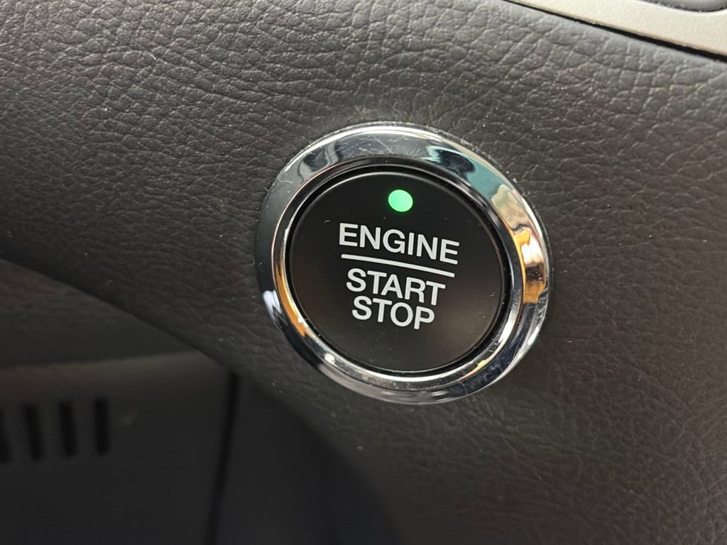 Certified 2024 Ford Edge SEL image 22