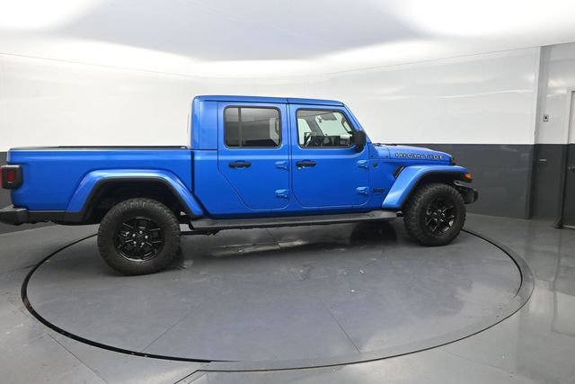 Used 2025 Jeep Gladiator Sport AWD/4WD image 11