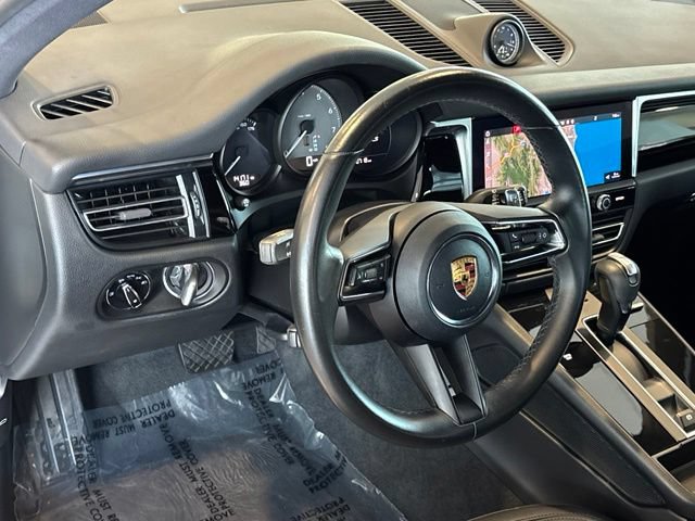 Used 2022 Porsche Macan S AWD/4WD image 18