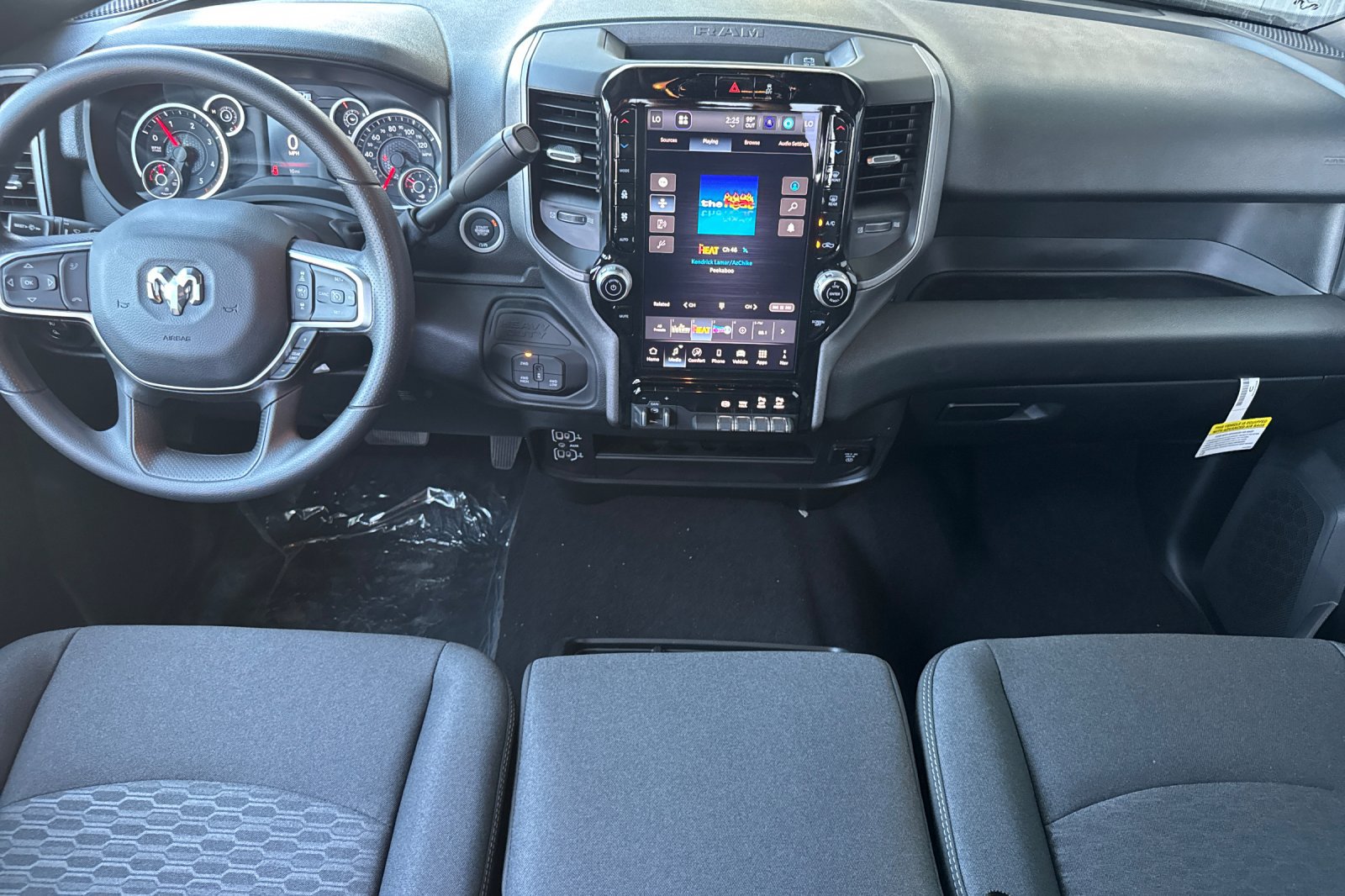 New 2027 RAM 3500 Tradesman AWD/4WD image 12