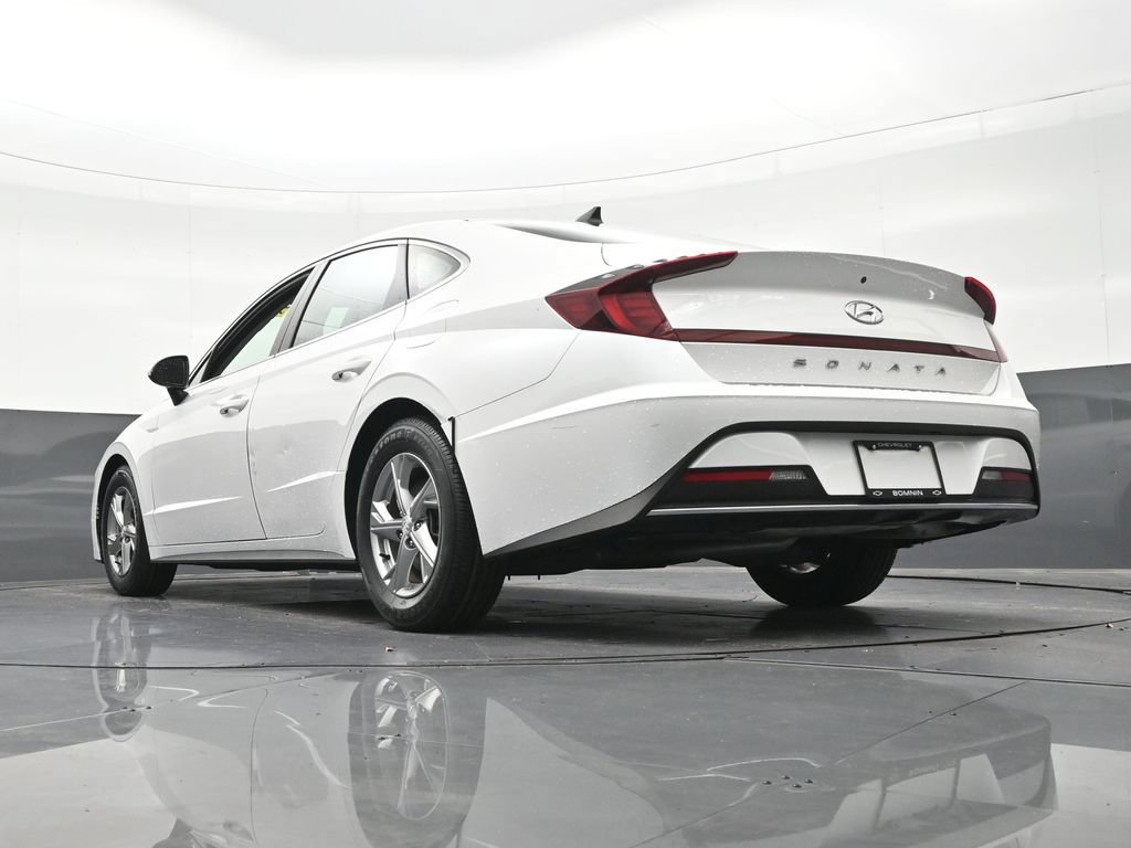 Used 2022 Hyundai Sonata SE w/ Preferred Accessory Package FWD image 26