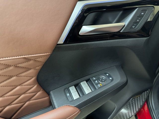 New 2026 Mitsubishi Outlander SEL image 7