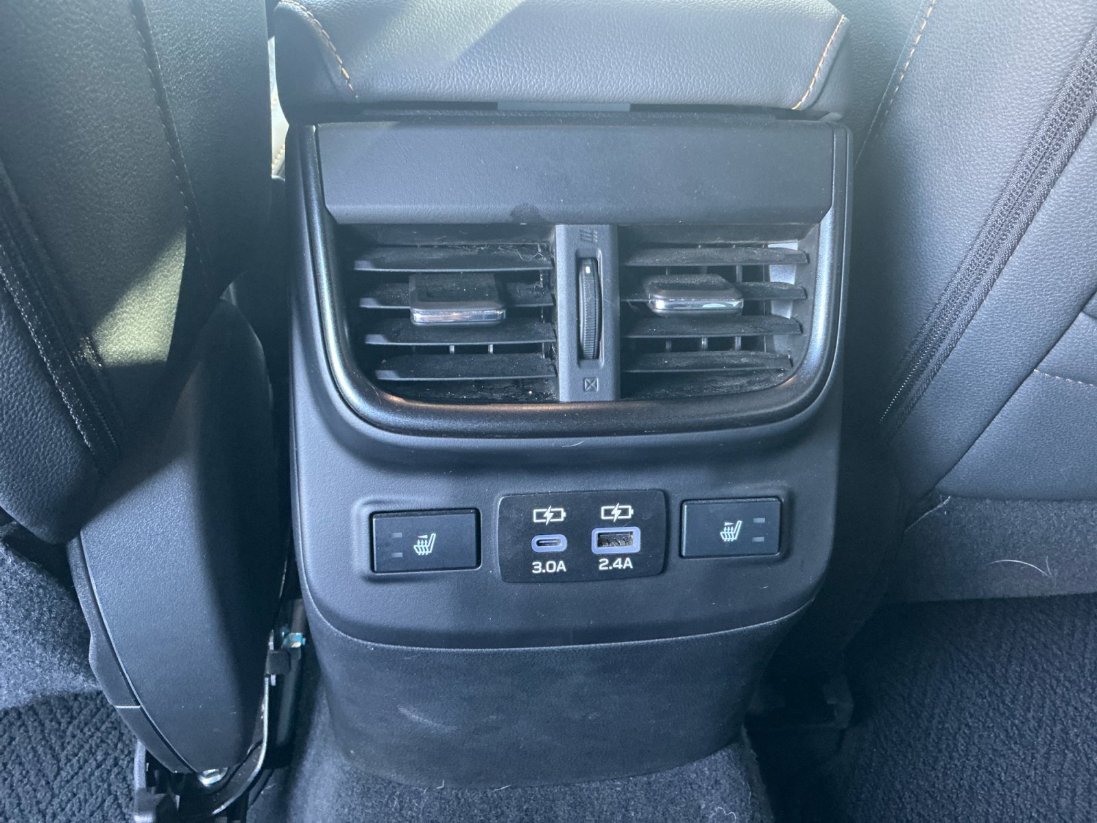 Used 2025 Subaru Outback Wilderness AWD/4WD image 23