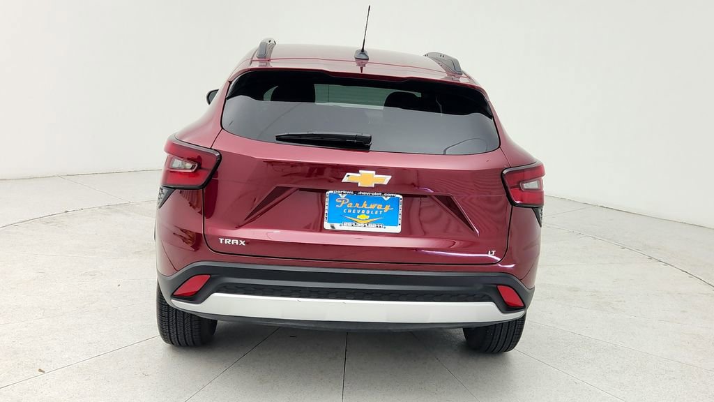 Certified 2025 Chevrolet Trax LT w/ LT Convenience Package image 7