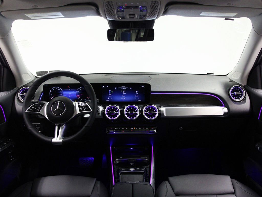 New 2026 Mercedes-Benz GLB 250 4MATIC image 2