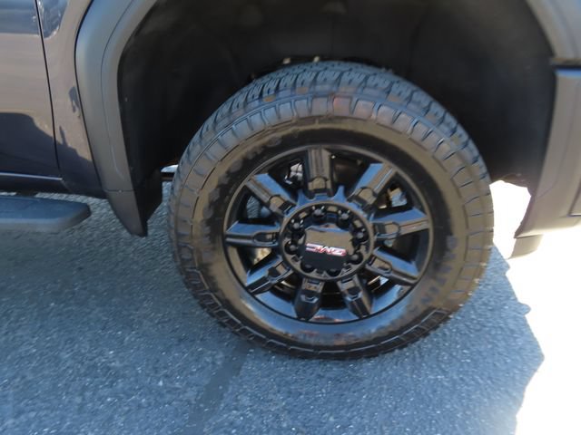Certified 2025 GMC Sierra 3500 AT4 w/ AT4 Premium Plus Package AWD/4WD image 11