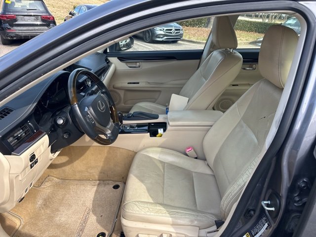 Used 2013 Lexus ES 350 w/ Luxury Pkg image 12