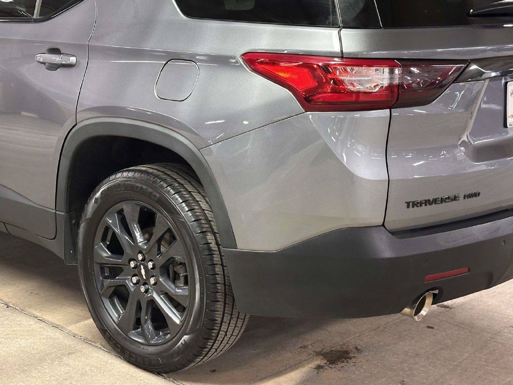 Certified 2021 Chevrolet Traverse RS w/ LPO, Floor Liner Package AWD/4WD image 11