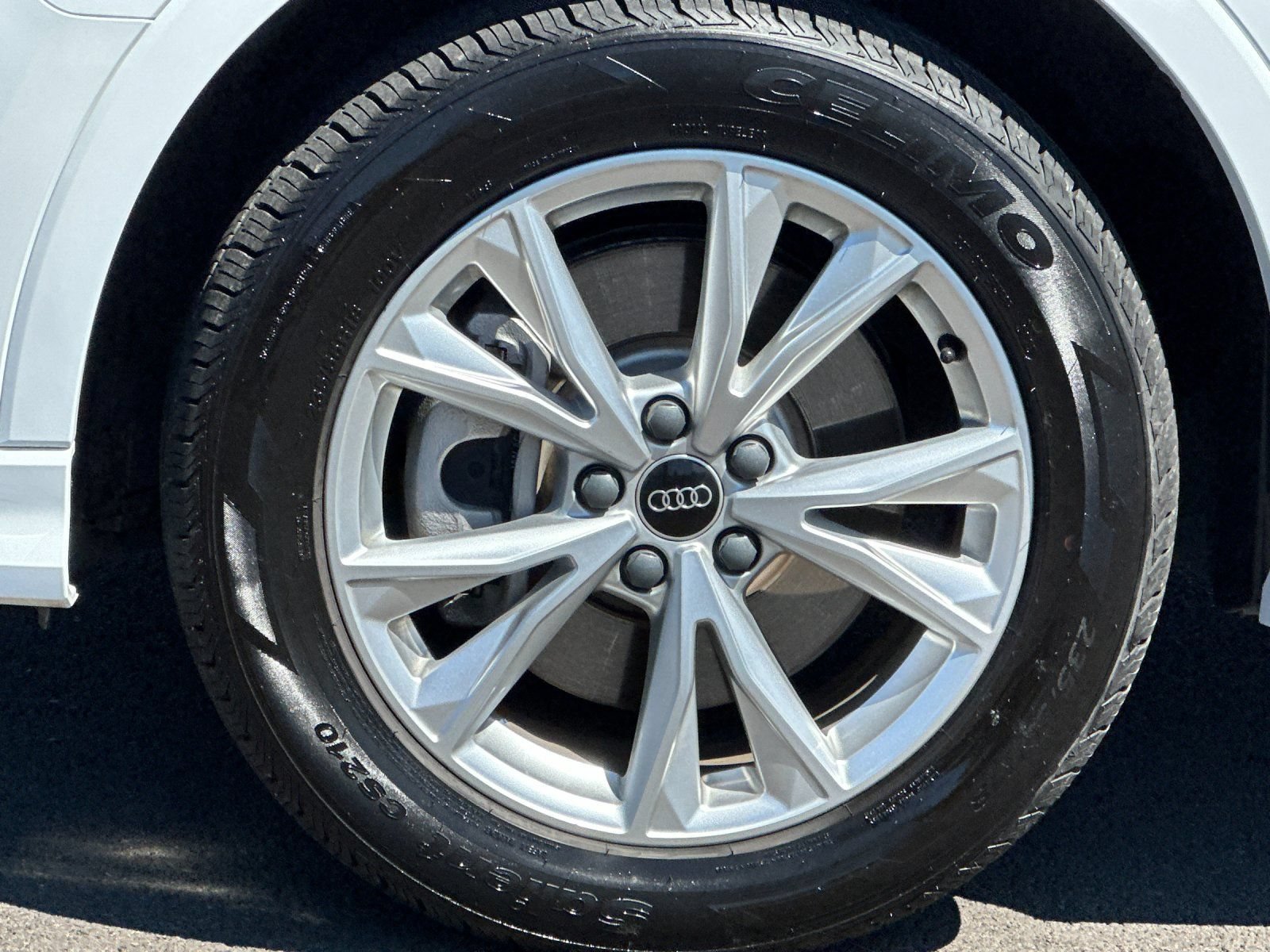 Used 2025 Audi Q3 2.0T Premium AWD/4WD image 30