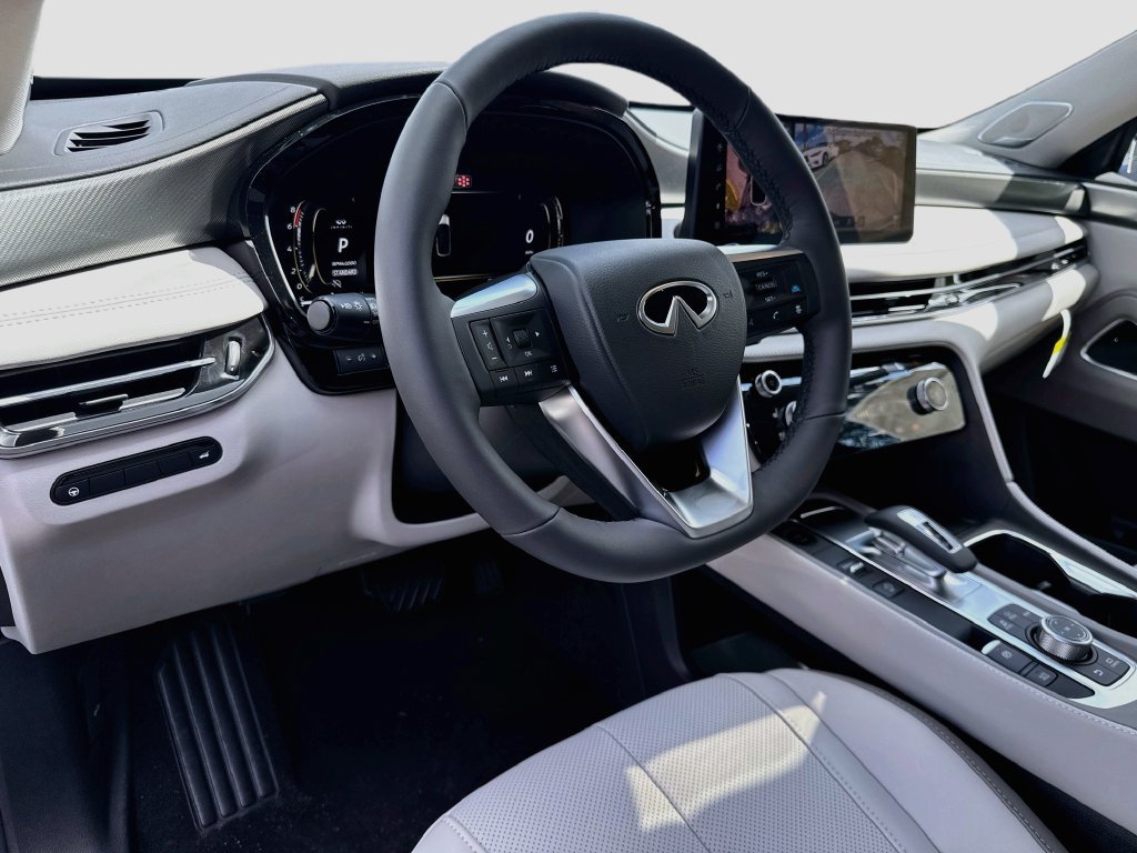 New 2027 INFINITI QX60 Luxe w/ Cargo Package FWD image 9