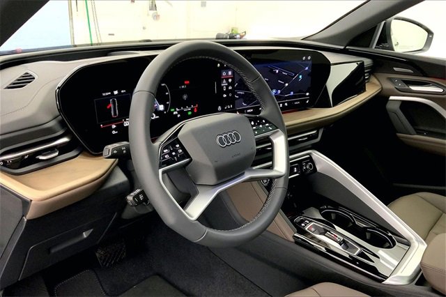 New 2025 Audi Q5 2.0T Premium Plus image 7
