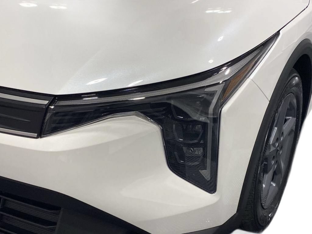New 2026 Kia K4 FWD image 29