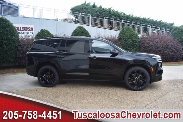New 2026 Chevrolet Traverse RS w/ LPO, Floor Liner Package FWD image 14