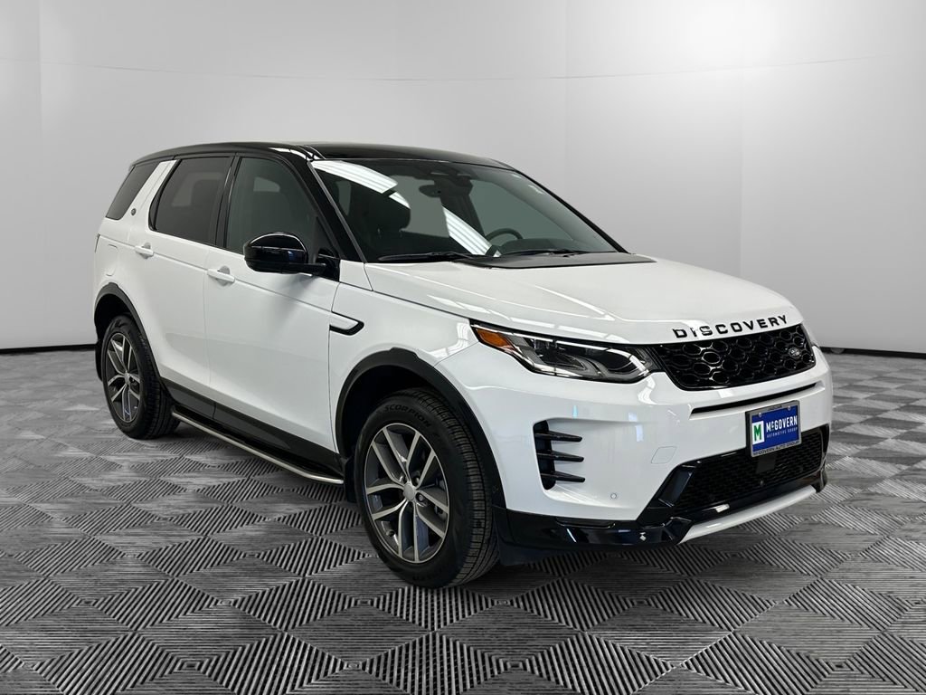 Used 2025 Land Rover Discovery Sport Dynamic SE image 7