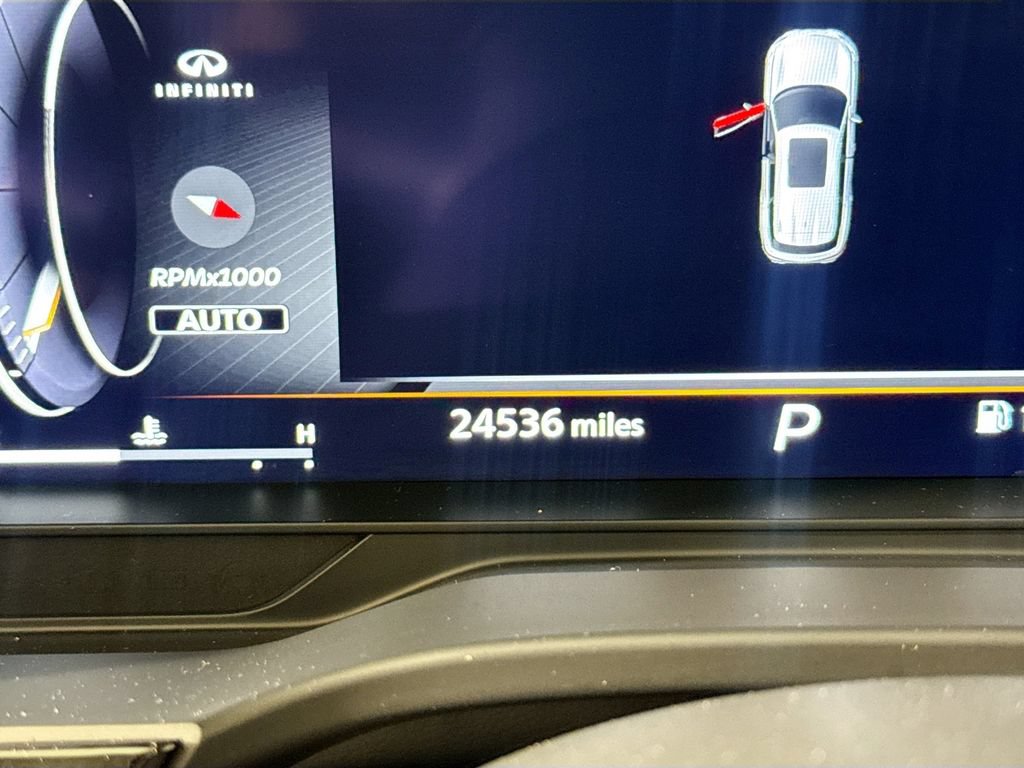 Used 2024 INFINITI QX60 Luxe AWD/4WD image 12