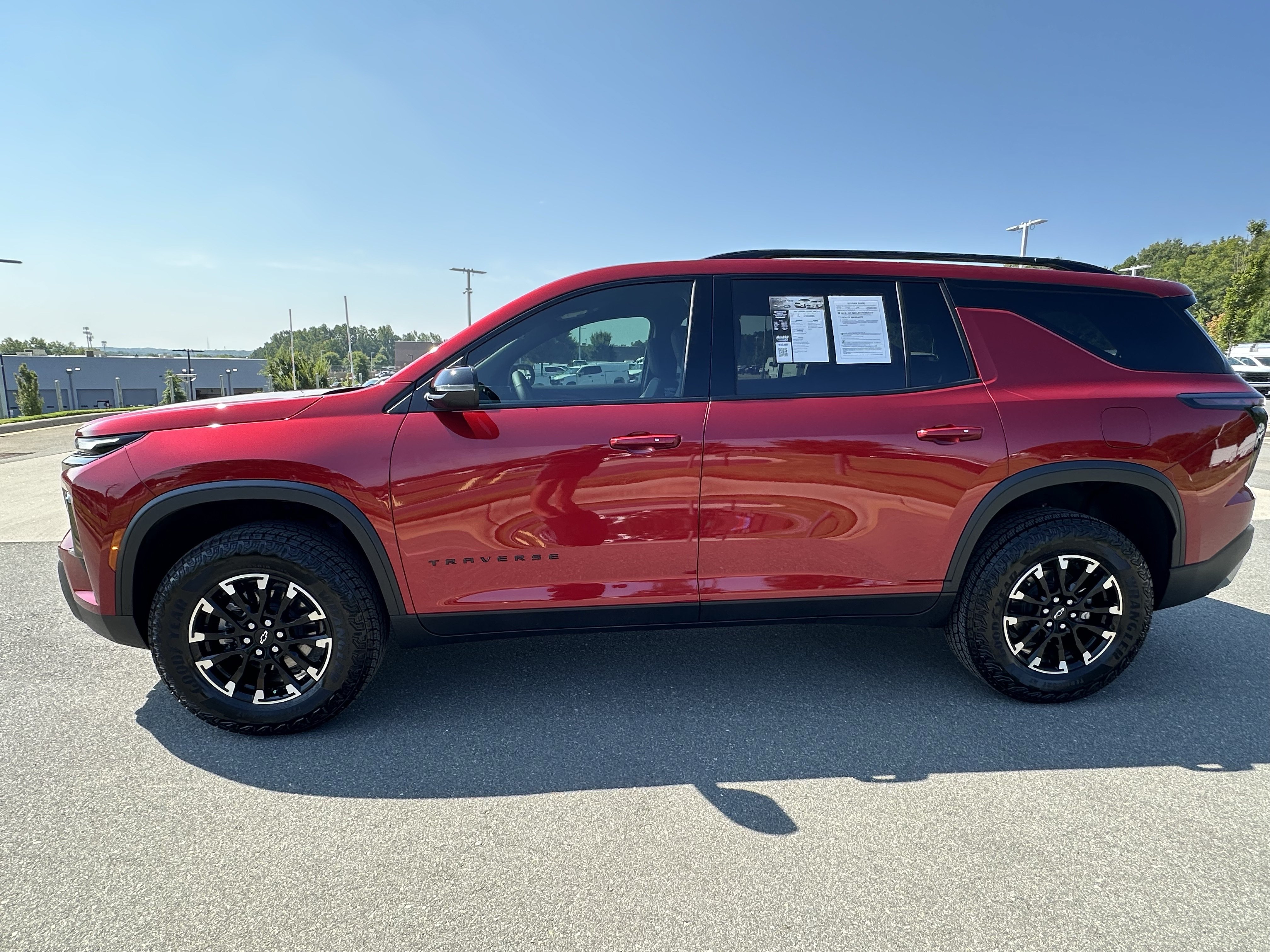 Used 2026 Chevrolet Traverse Z71 AWD/4WD image 6