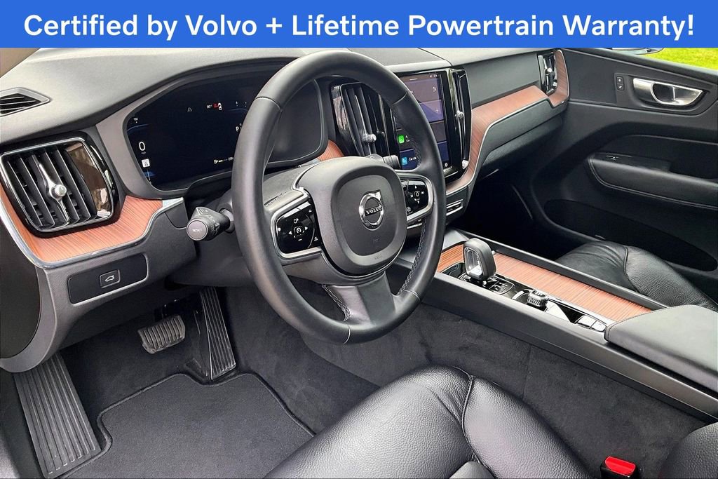 Used 2024 Volvo XC60 B5 Plus w/ Protection Package Premier image 18
