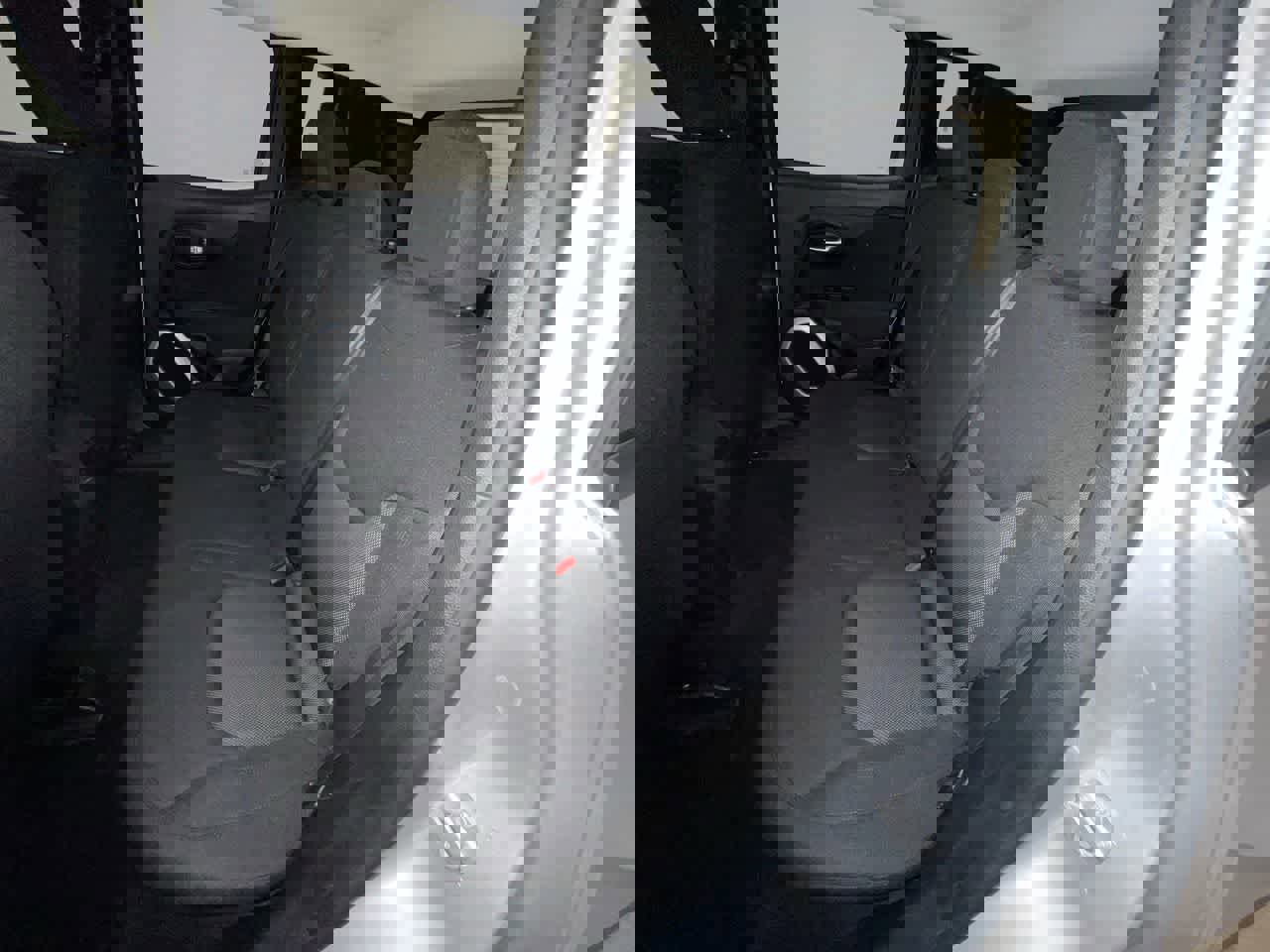 Used 2019 Jeep Renegade Sport image 22