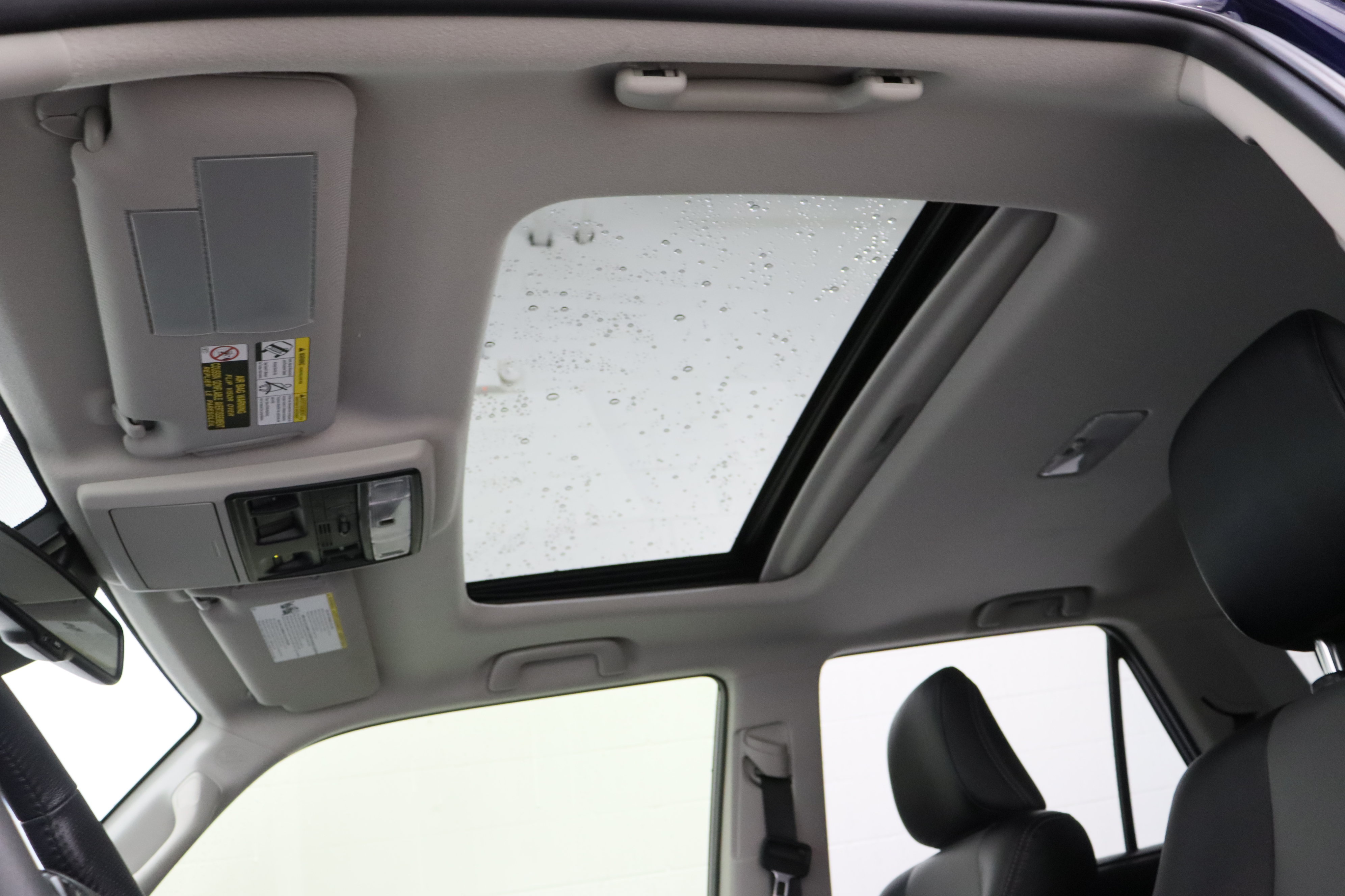 Used 2022 Toyota 4Runner SR5 Premium w/ Moonroof Package RWD image 28
