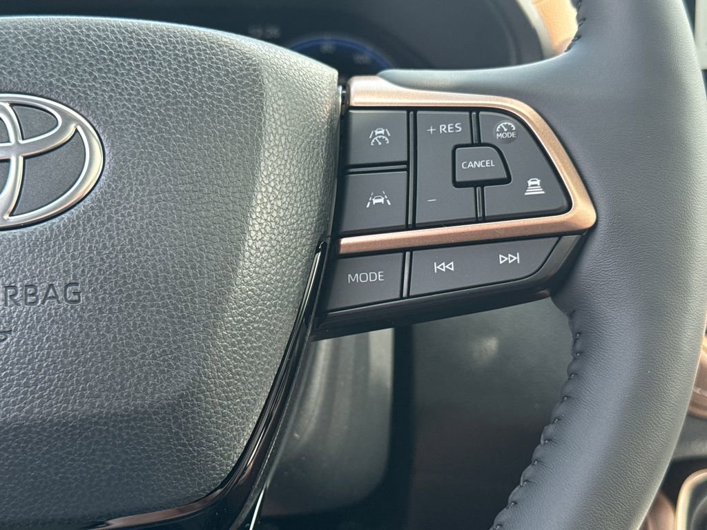 New 2026 Toyota Grand Highlander AWD Hybrid image 19