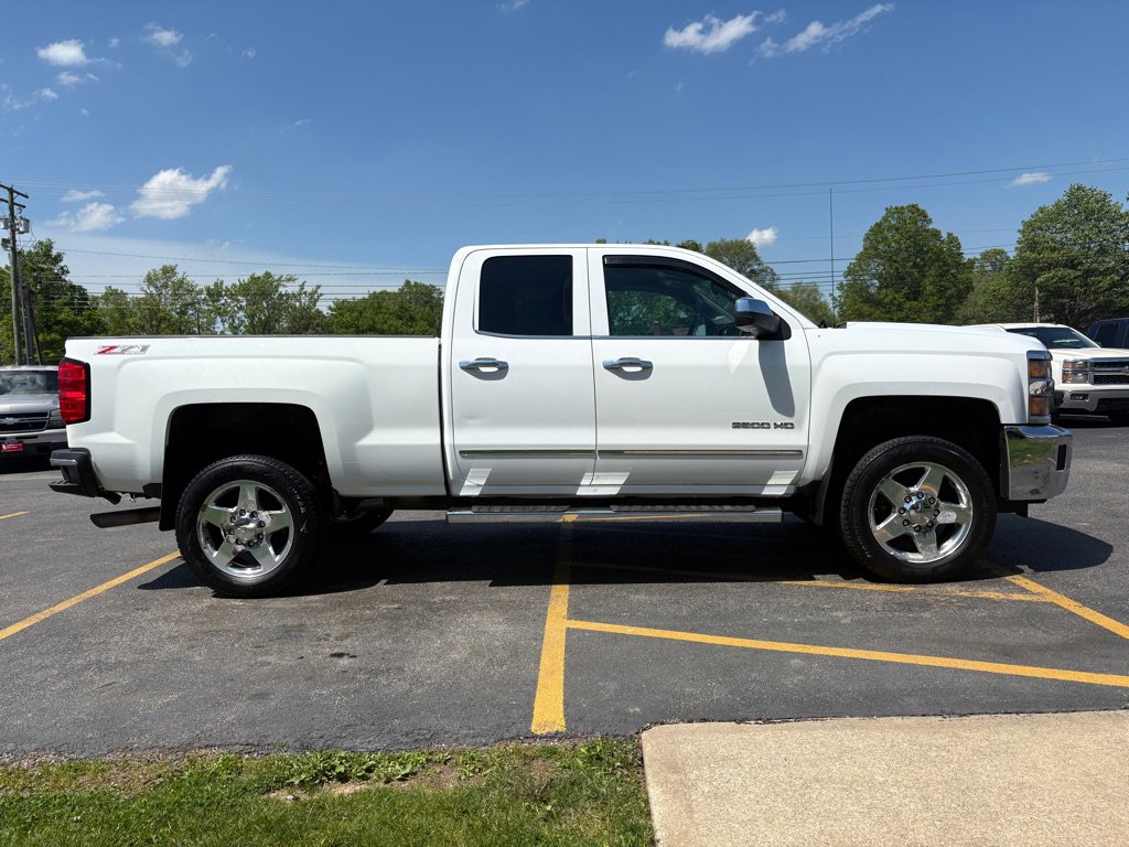 Used 2015 Chevrolet Silverado 2500 LTZ w/ LTZ Plus Package AWD/4WD image 5