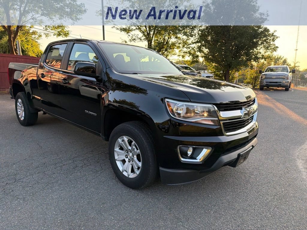 Used 2020 Chevrolet Colorado LT w/ LT Convenience Package AWD/4WD image 2