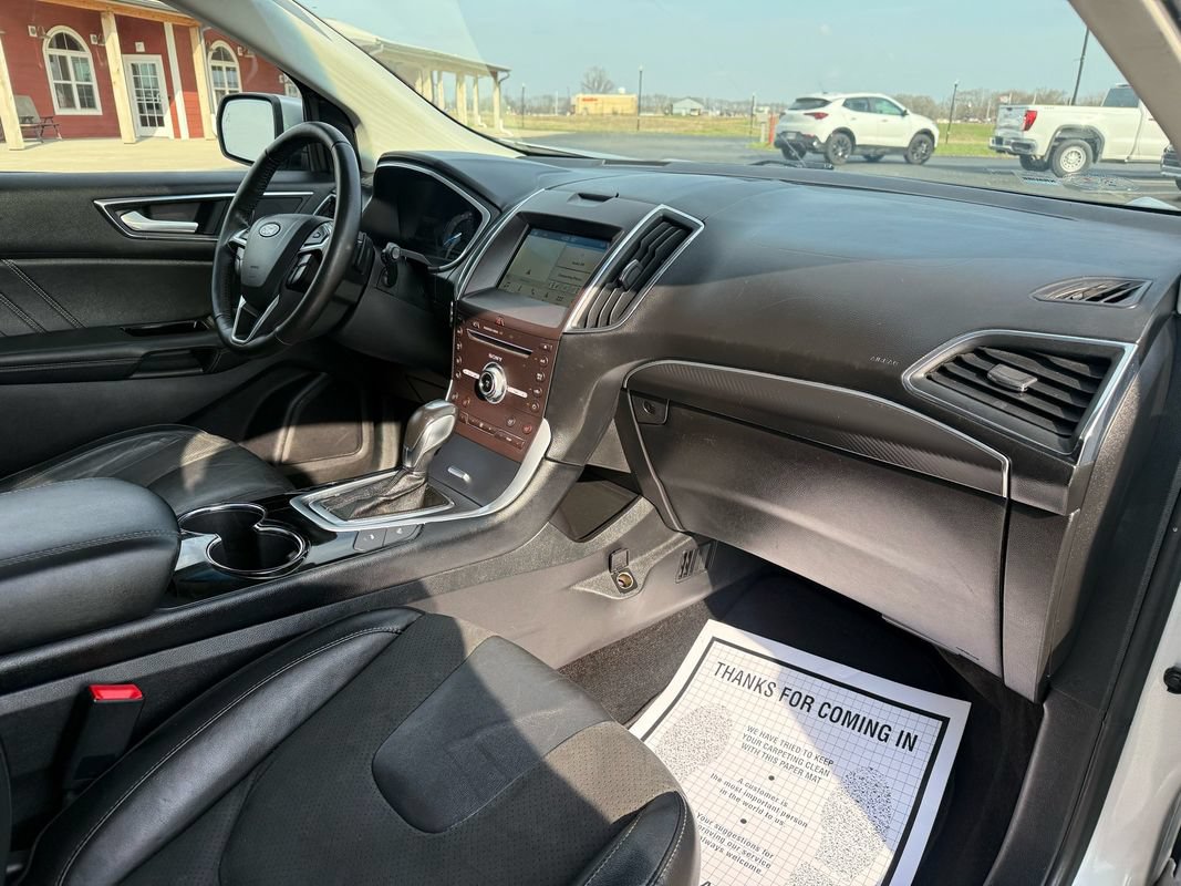 Used 2018 Ford Edge Sport w/ Equipment Group 401A AWD/4WD image 16
