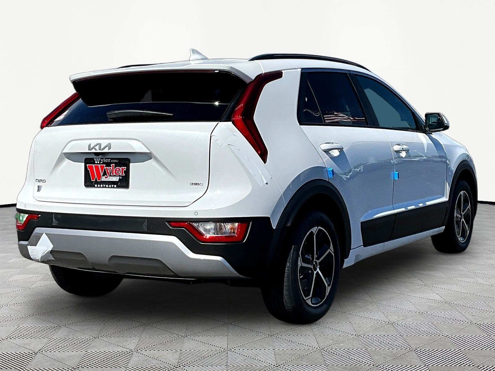 New 2026 Kia Niro EX FWD image 7