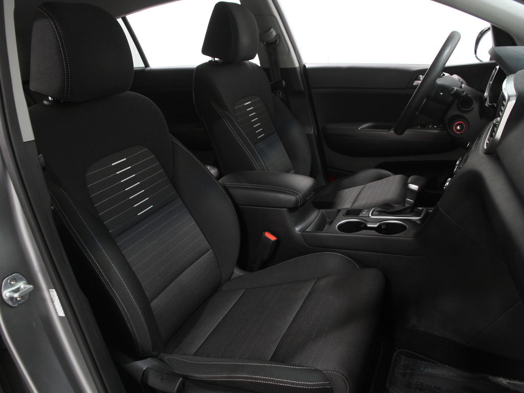 Used 2021 Kia Sportage LX w/ LX Fwd Popular Package image 16