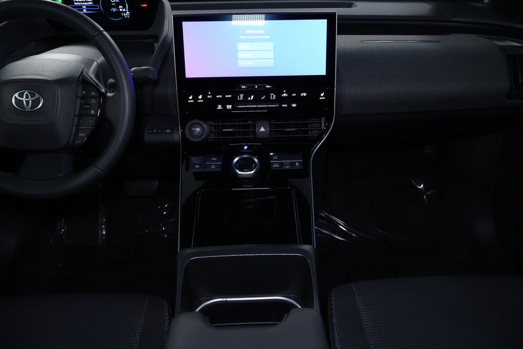 Used 2024 Toyota bZ4X XLE image 21