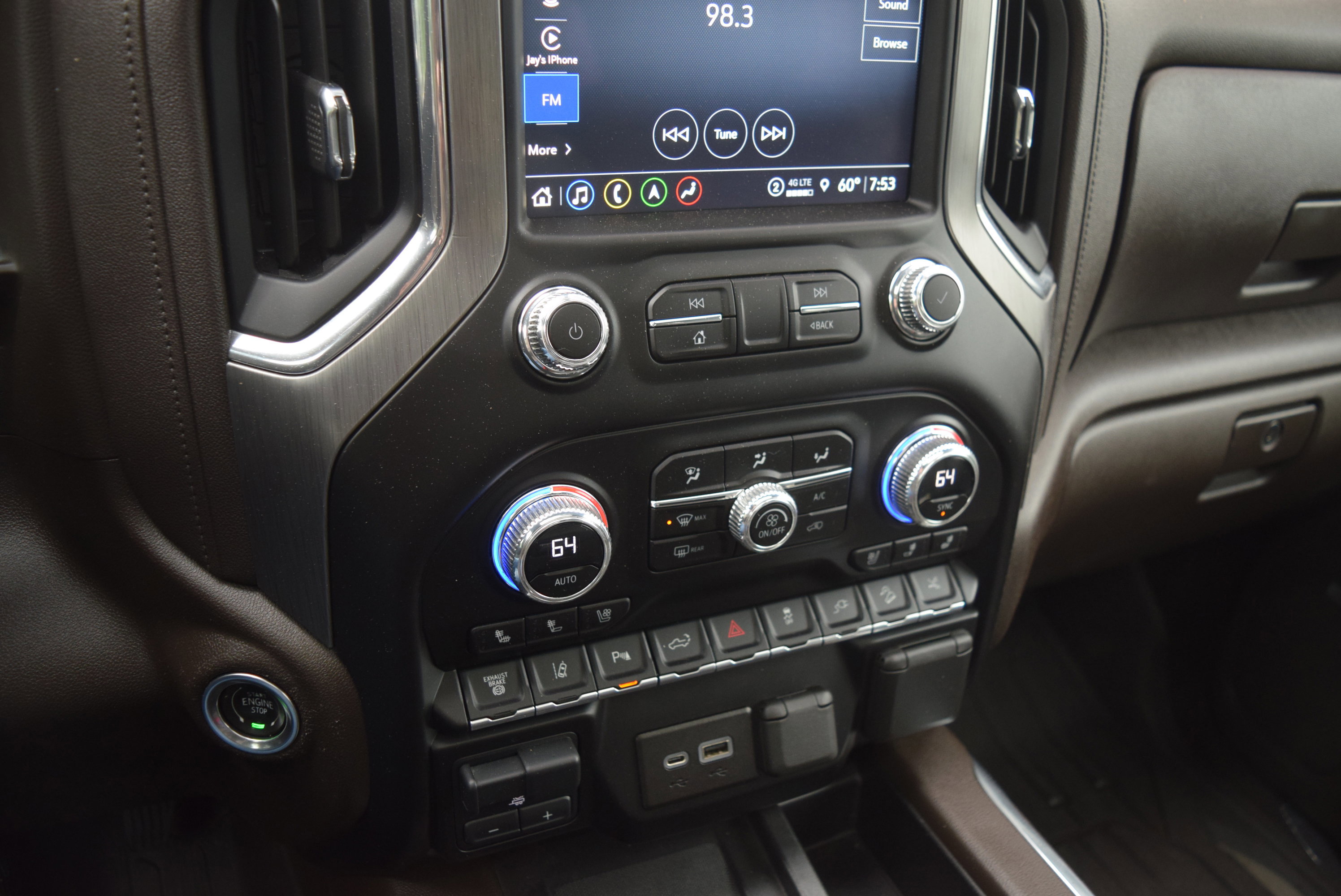Used 2023 GMC Sierra 2500 Denali w/ Denali Ultimate Package AWD/4WD image 18