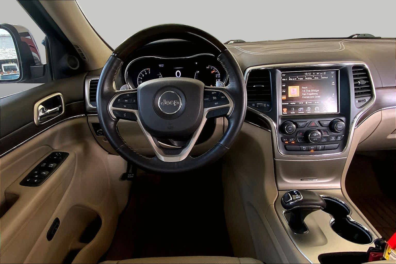 Used 2014 Jeep Grand Cherokee Overland RWD image 5