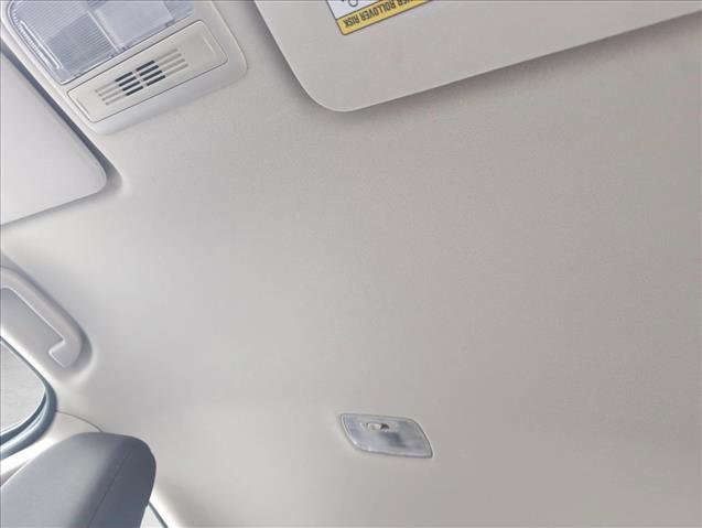 Used 2019 Honda HR-V LX image 16