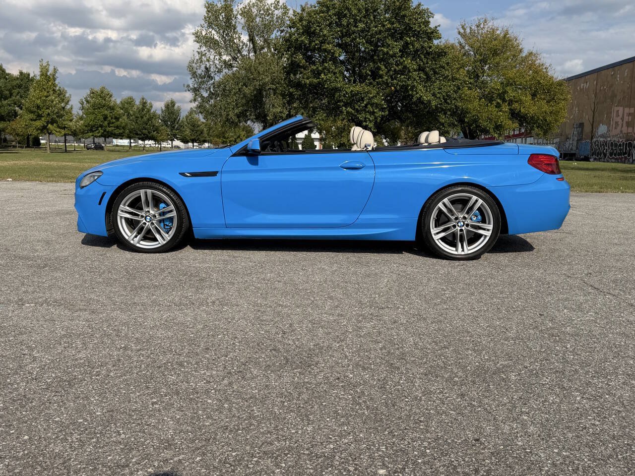 Used 2014 BMW 640i Convertible RWD image 11