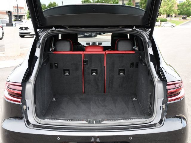 Used 2017 Porsche Macan GTS AWD/4WD image 27
